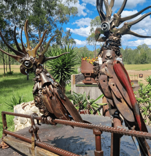 Birds made of recycled metal waste